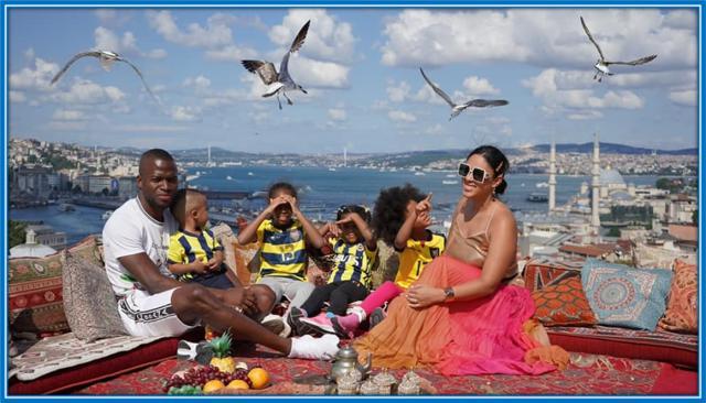 1669417438449019937.jpg 1669417438449019937.jpg