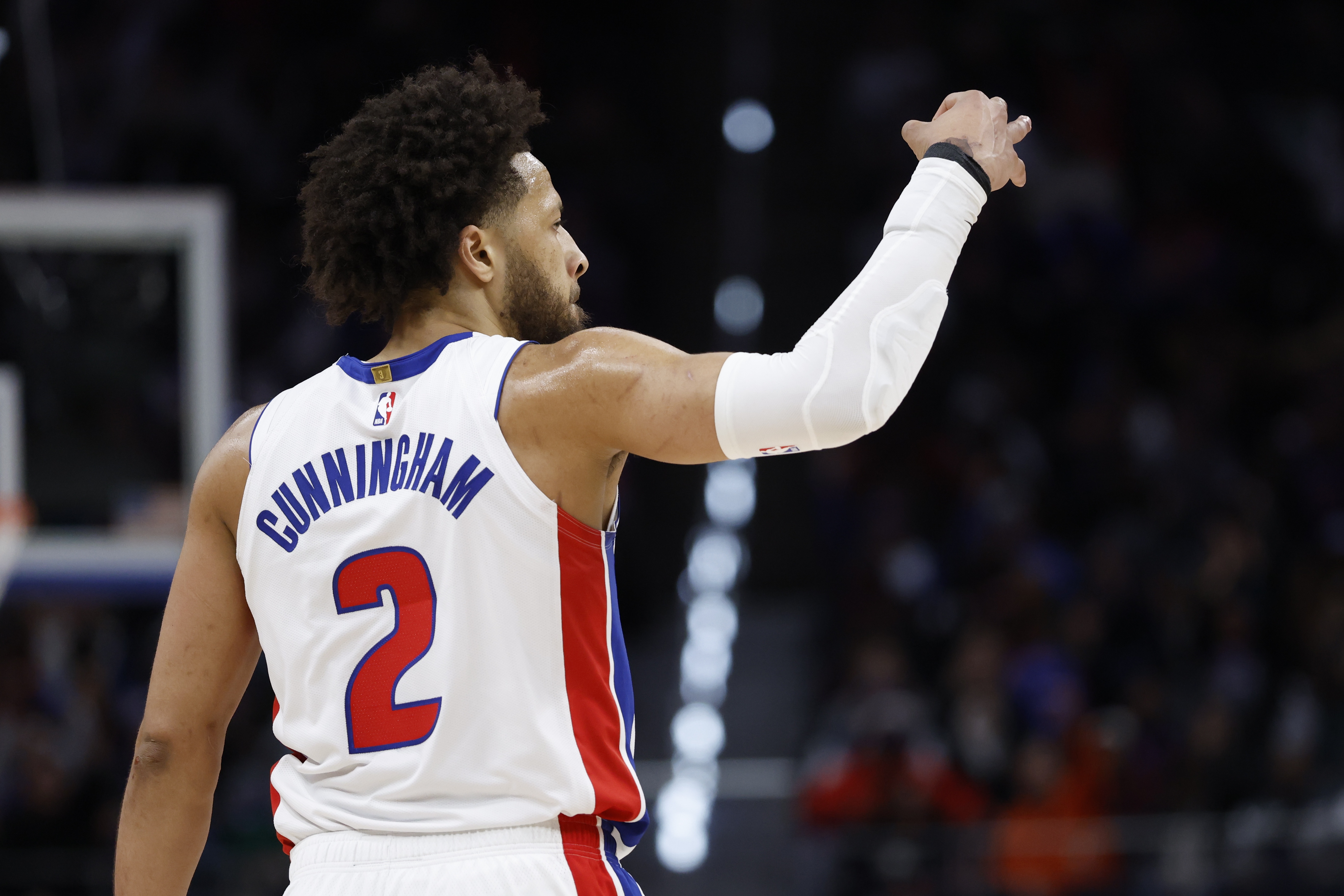 开云体育官方app-韦德谈CC：他让我想起罗伊 他们都能组织全队也能亲手接管比赛